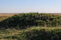 Степные урочища с курганами 