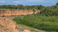 Обрыв берега реки Сакмара у села Жёлтое
