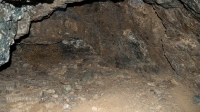 Пещера-штольня в Камсакском ущелье. Май 2021 года