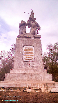 Братская могила красноармейцев, погибших летом 1918 года при обороне Орска от белогвардейцев. Сентябрь 2019 года