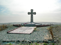 Памятник казакам, погибшим за Россию. 25 апреля 2006 года