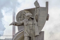 Монумент «Первым металлургам»