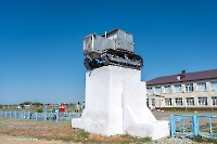 Памятник первоцелинникам в посёлке Восточный. Июнь 2025 года