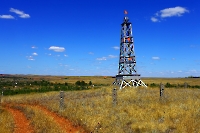 Братская могила красноармейцев 217 Оренбургского полка, погибших в боях за ст. Донгузская 8 мая 1919 г. ж.д. ст. Донгузская. Июль 2015 года