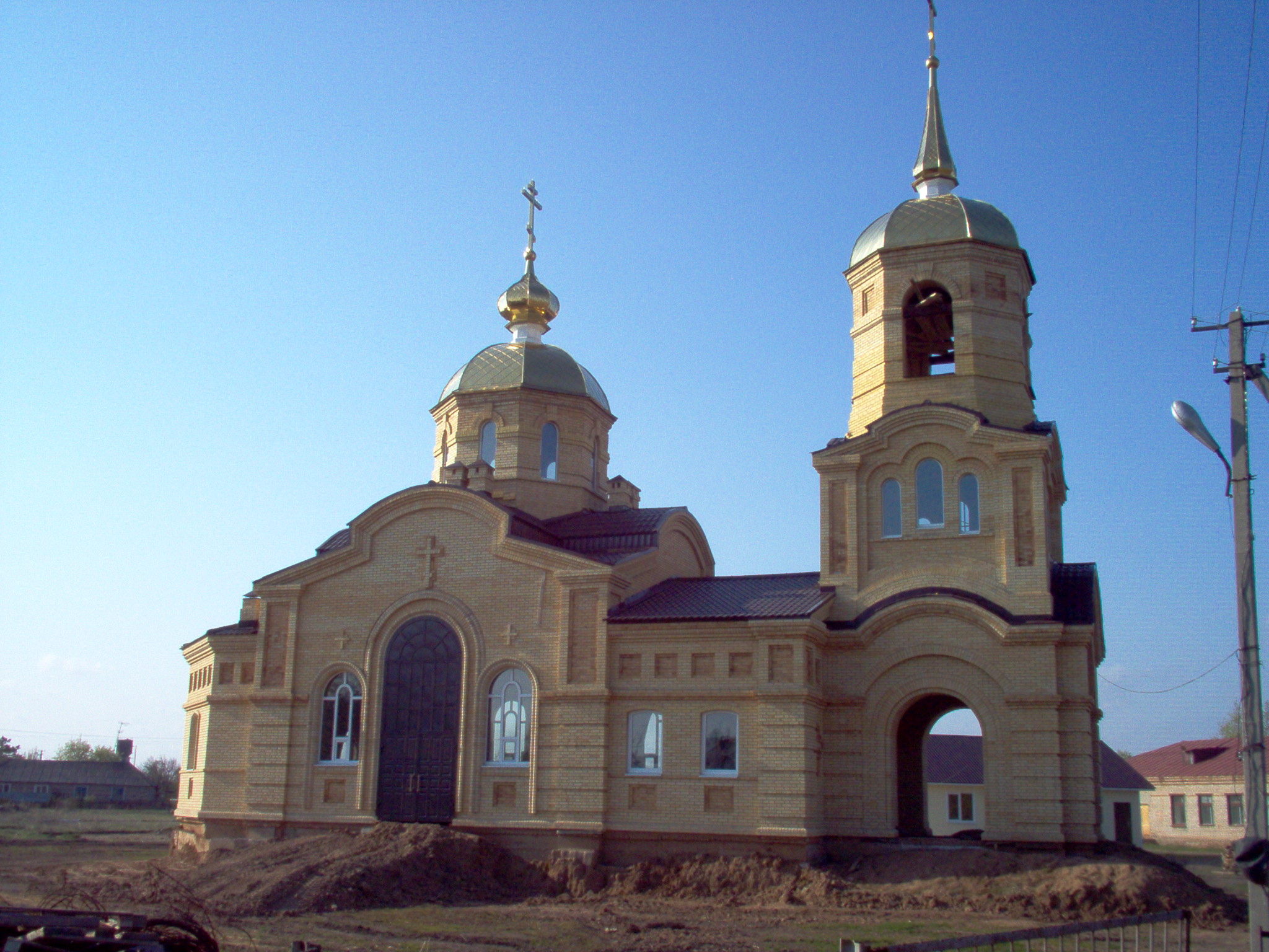 Храм святого великомученика Георгия Победоносца. Поселок Караванный Оренбургский район
