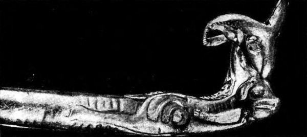 Деталь золотой гривны из сарматского кургана