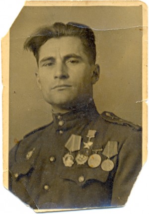 Плакса Михаил Андреевич (1915–1944)