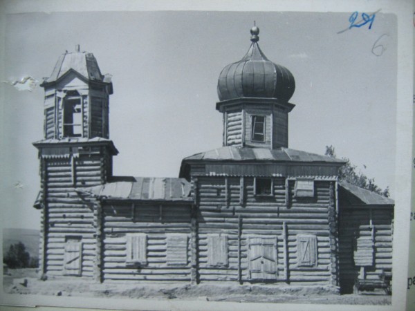 Церковь села Парадеево Шарлыкского района