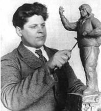 Гавриил Алексеевич Петин (1909-1947) родился в Оренбурге. Скульптор, художник-самородок, прошедший в родных местах путь от штукатура, сапожного мастера, самодеятельного скульптора до признанного профессионала, члена Союза художников (1942 г.).